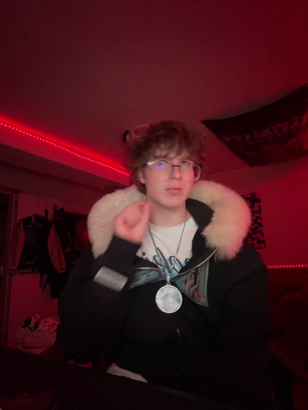 @Pillbug