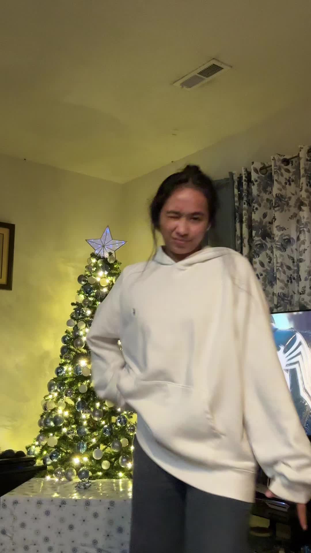 @emilyjoson