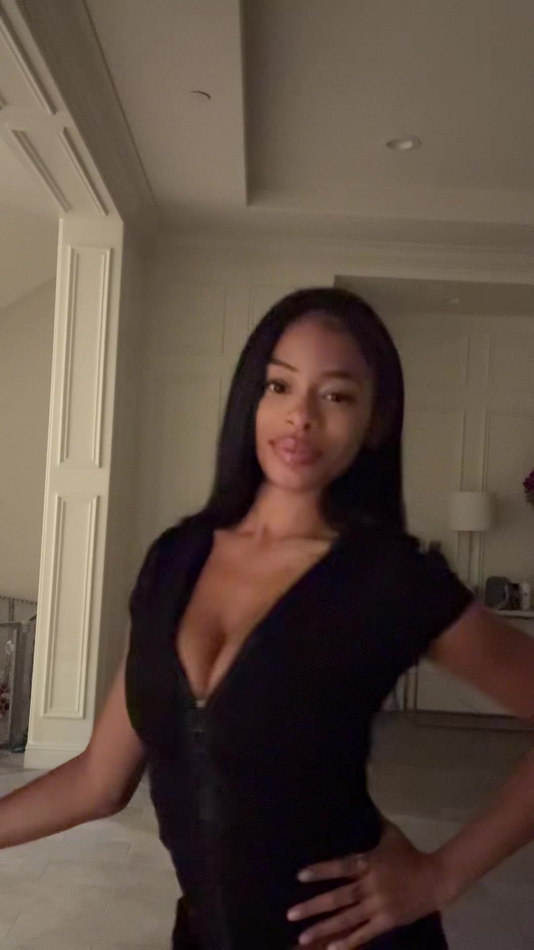 @Aniya🎀