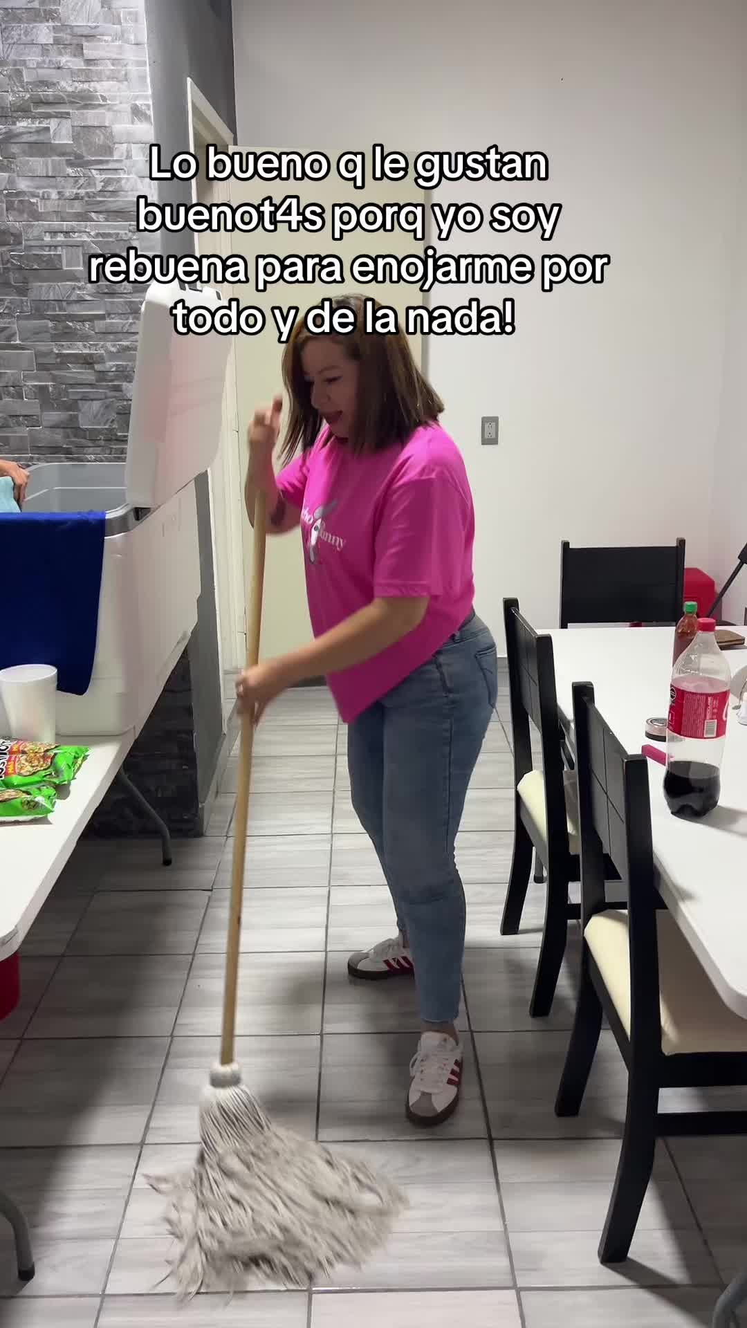 @cecyvazqz