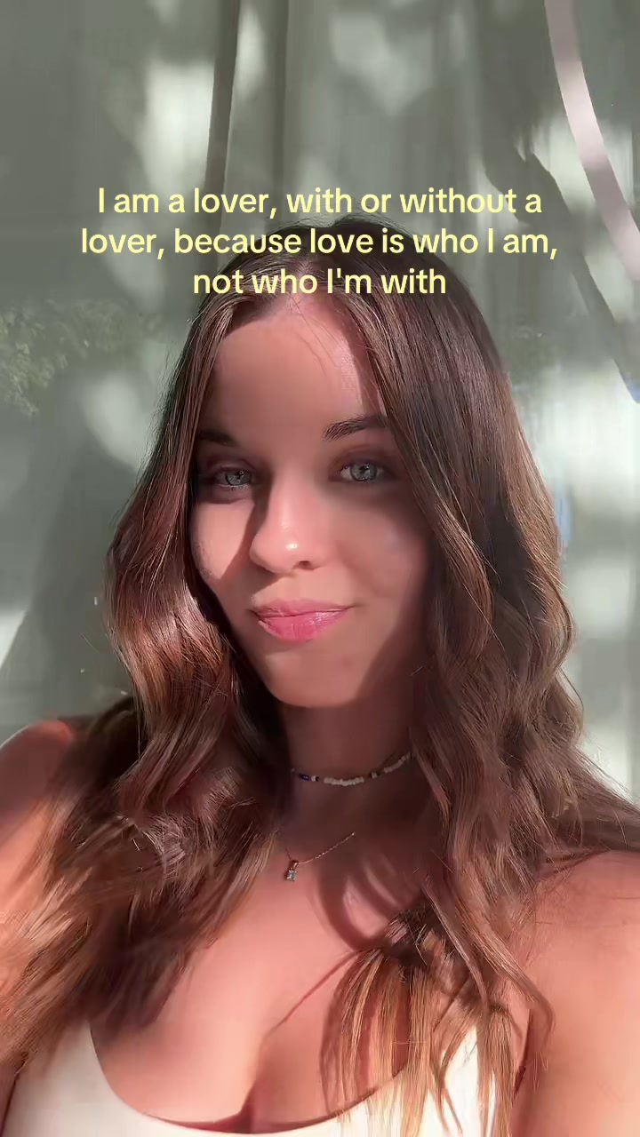 @Julie🐚