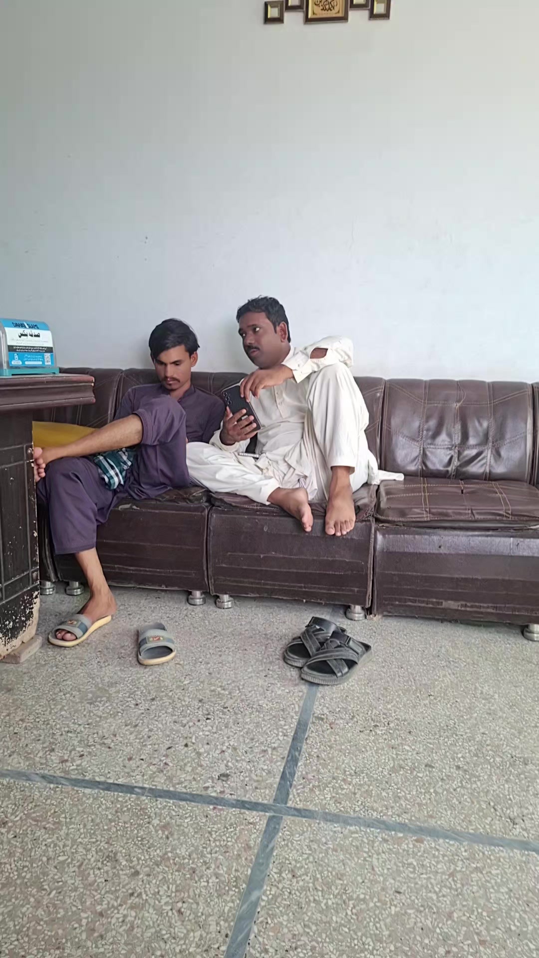 @RatRana Ayazna Ayaz