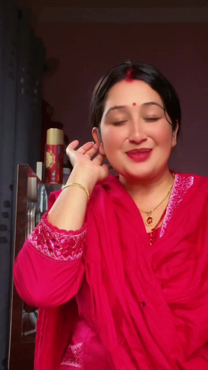 @अनुपमा पन्त