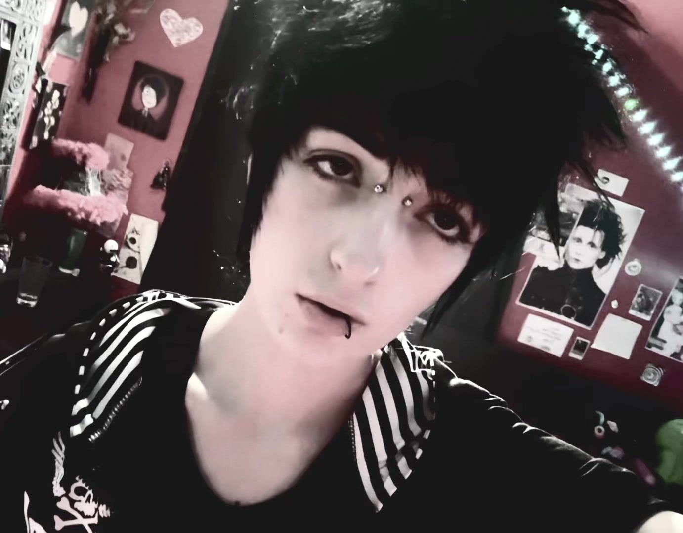 @⁺{&not;&ordm;ཀ&deg;}&not;☣︎ Jay