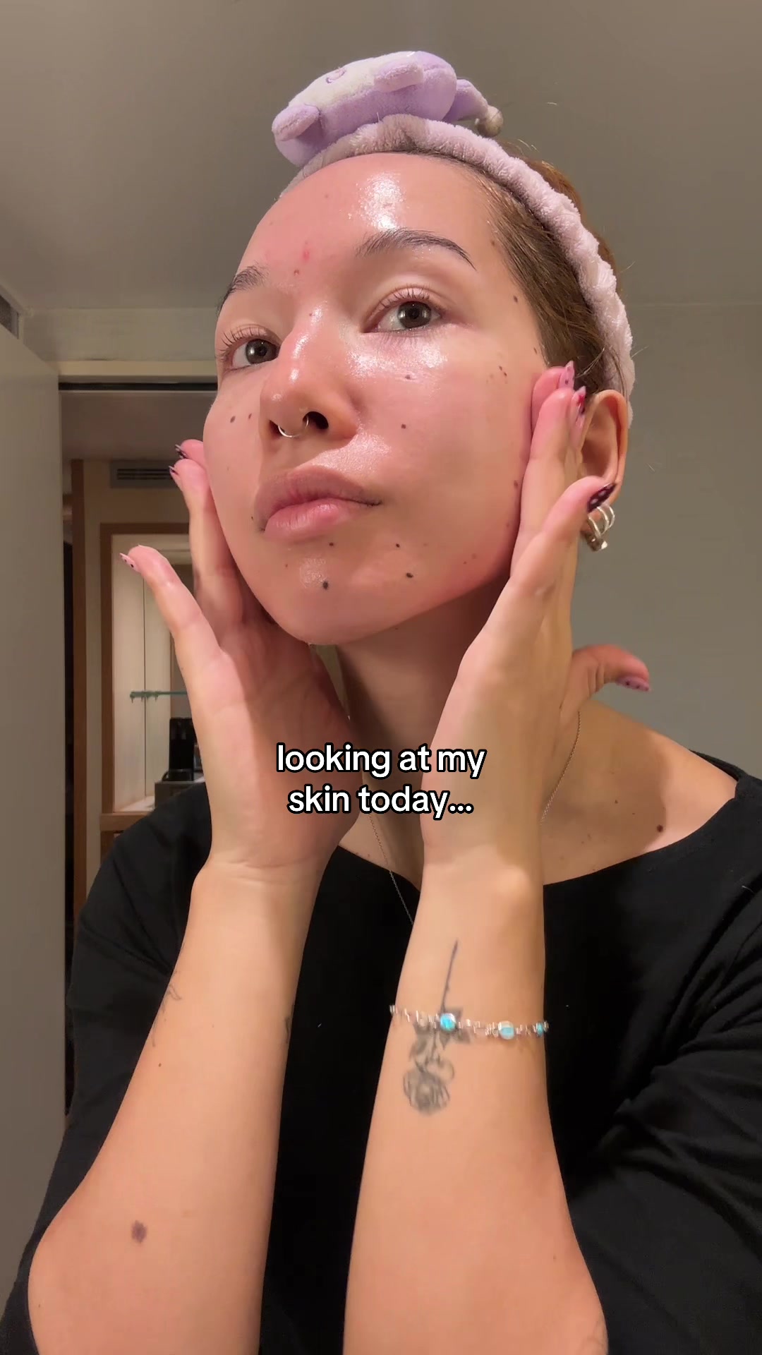 @Siri (yes, for real)