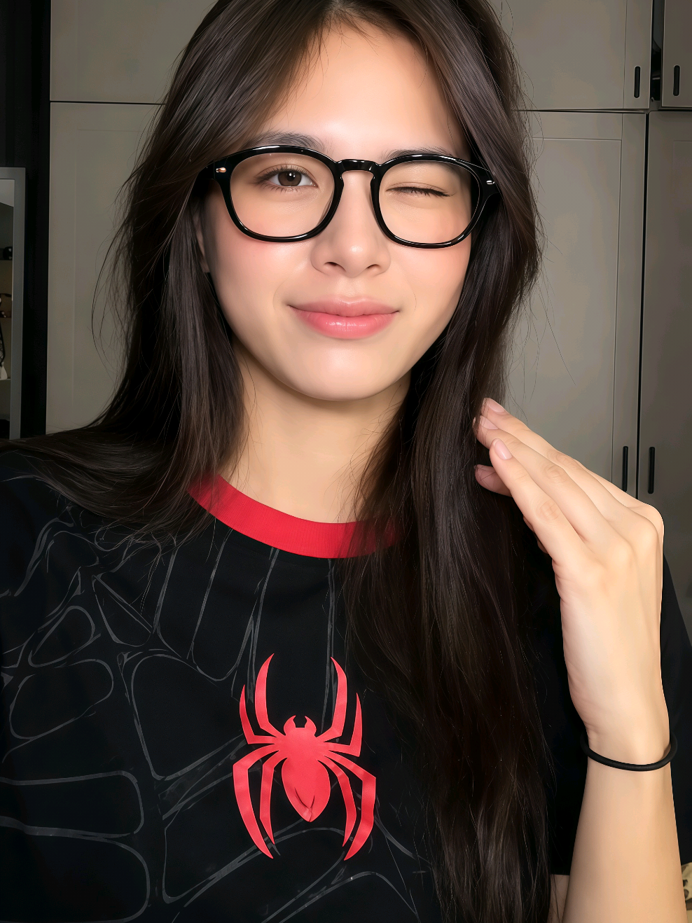 @๐
๐๐ฃ๐๐ซ๐ซ.