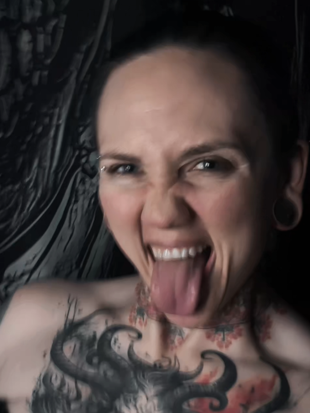 @Ninel_Metalgirl