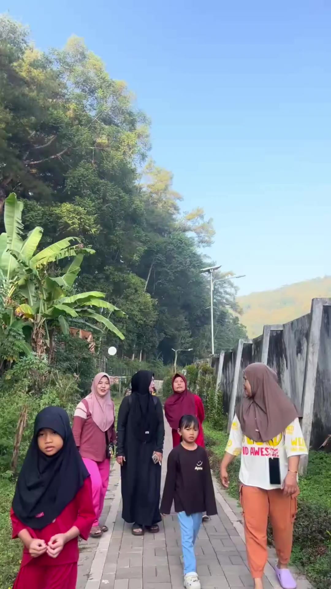 @evaazizah