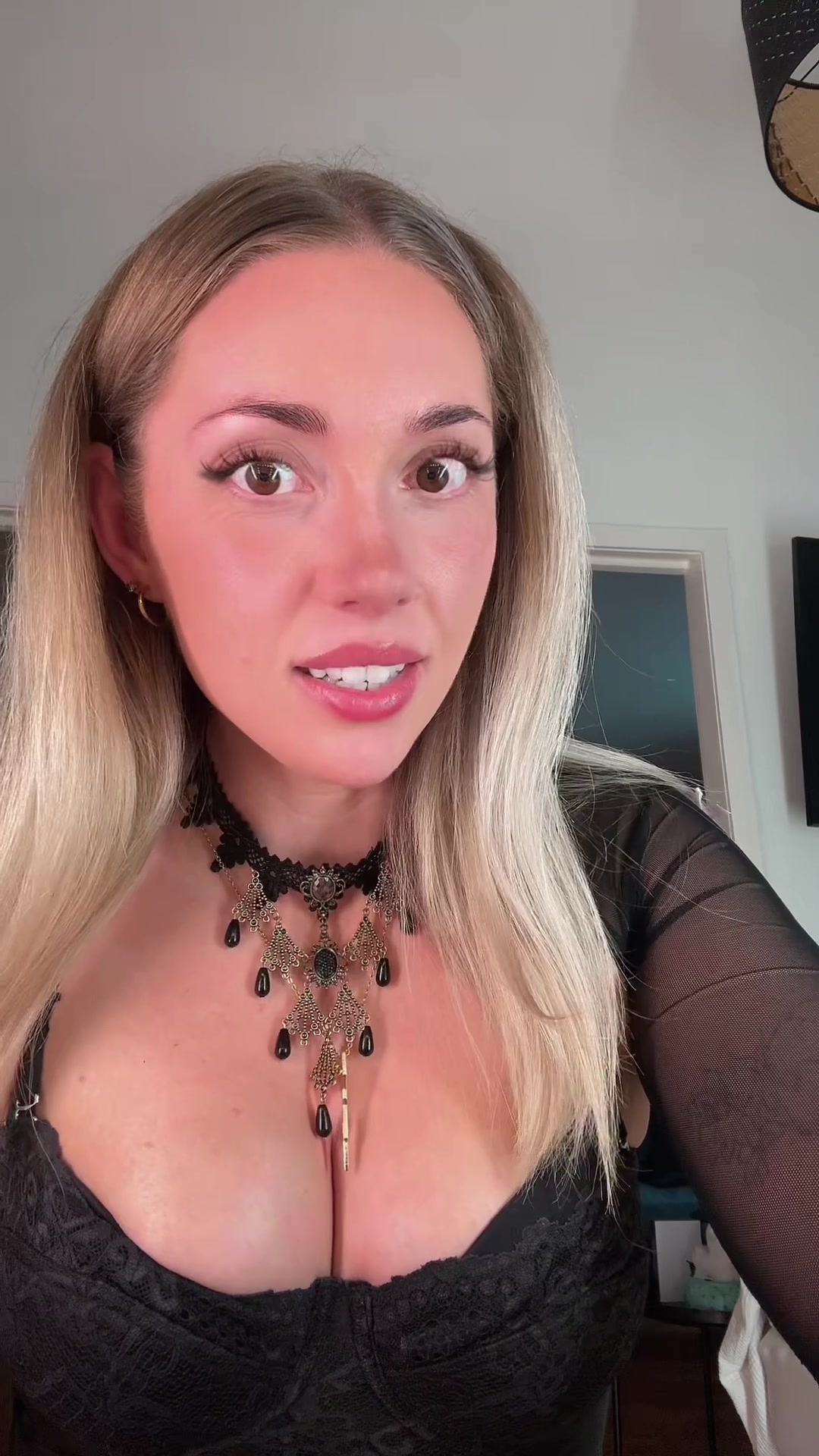 @emixmarie