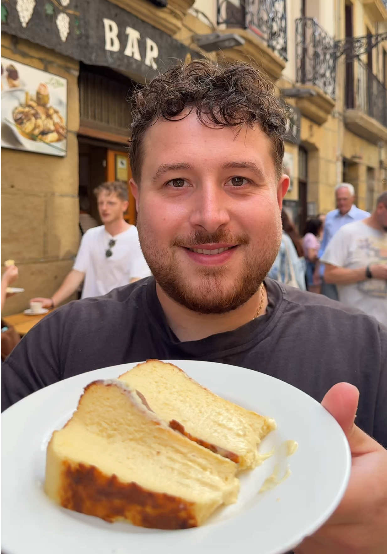 @Marcello eats