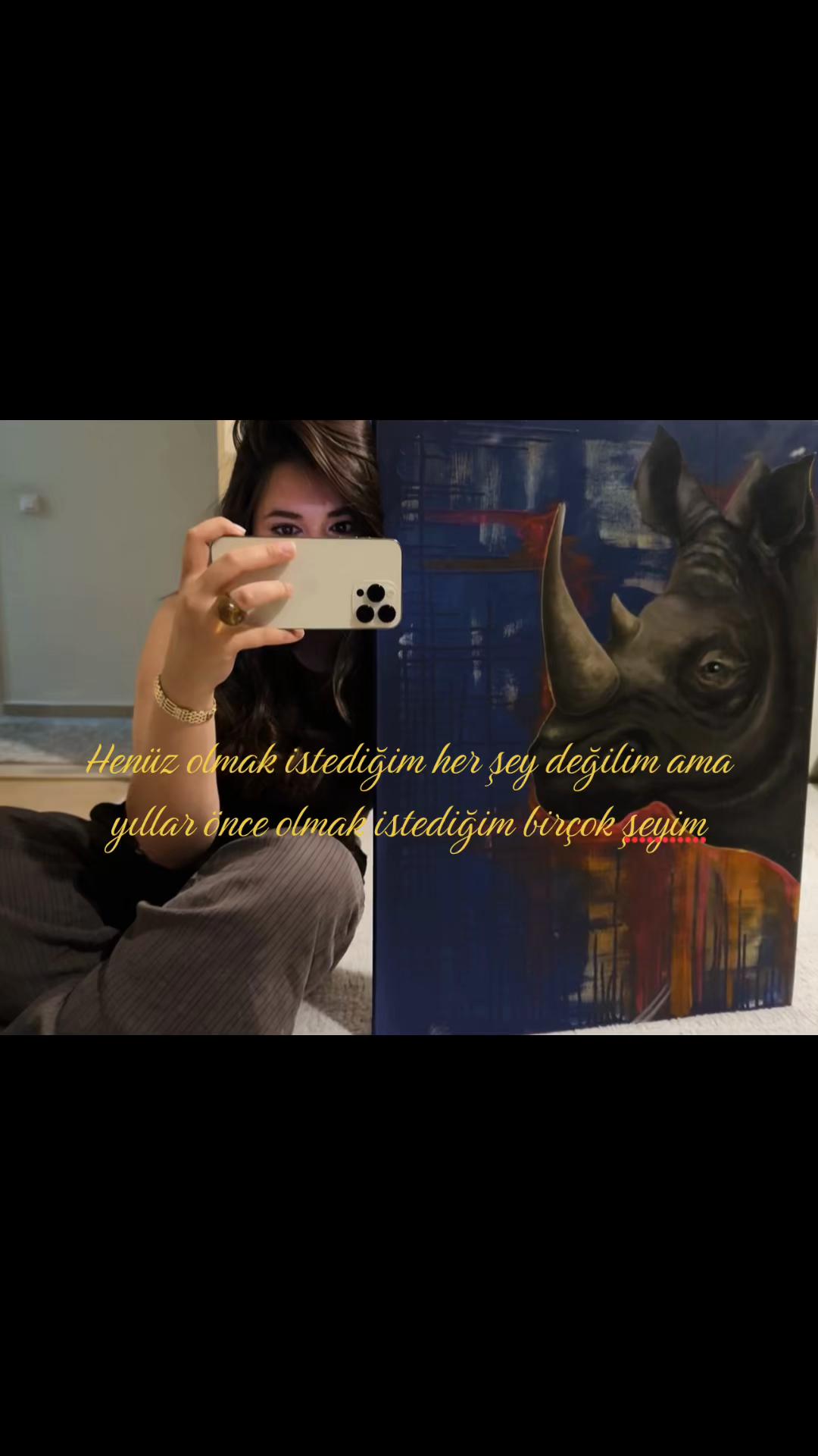 @🦊