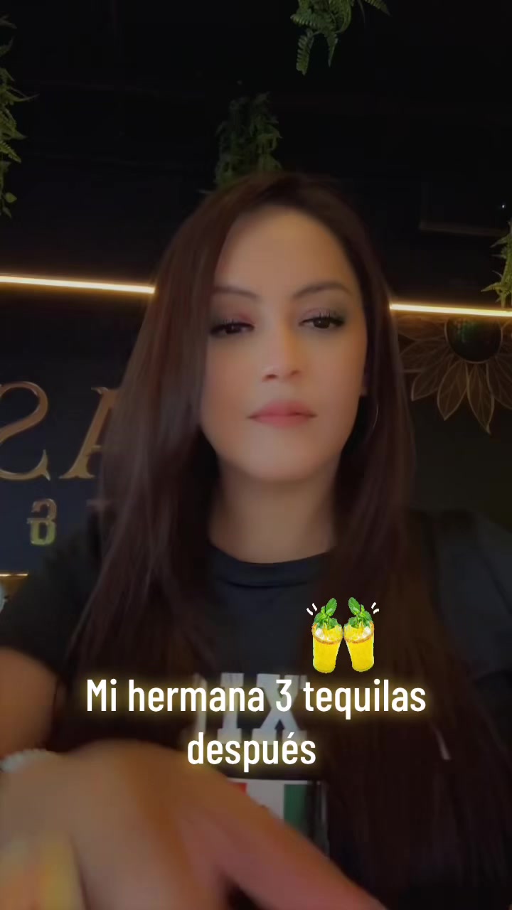 @Cristal 🦋💫