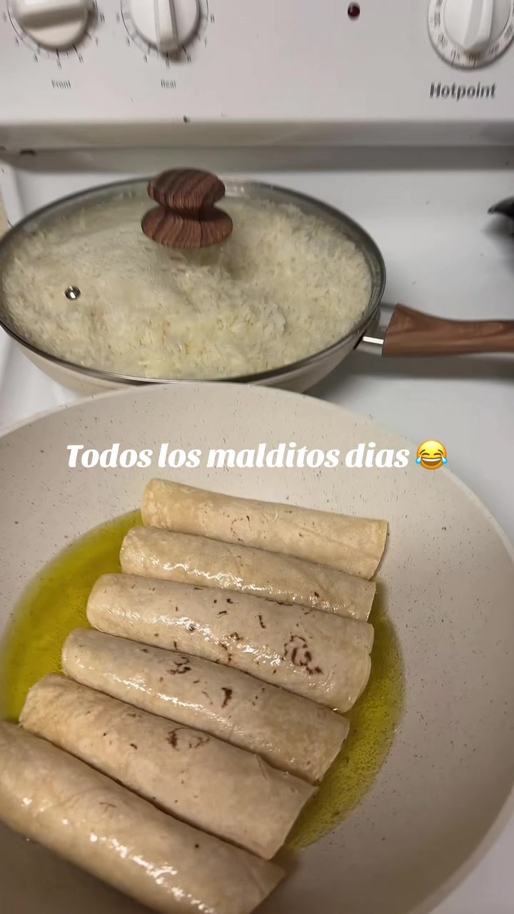 @ALONDRA CRISTAL 🧿💫✨