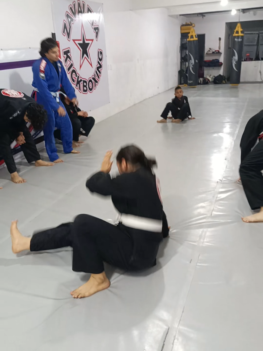 @ZavaletaKickboxing_mma