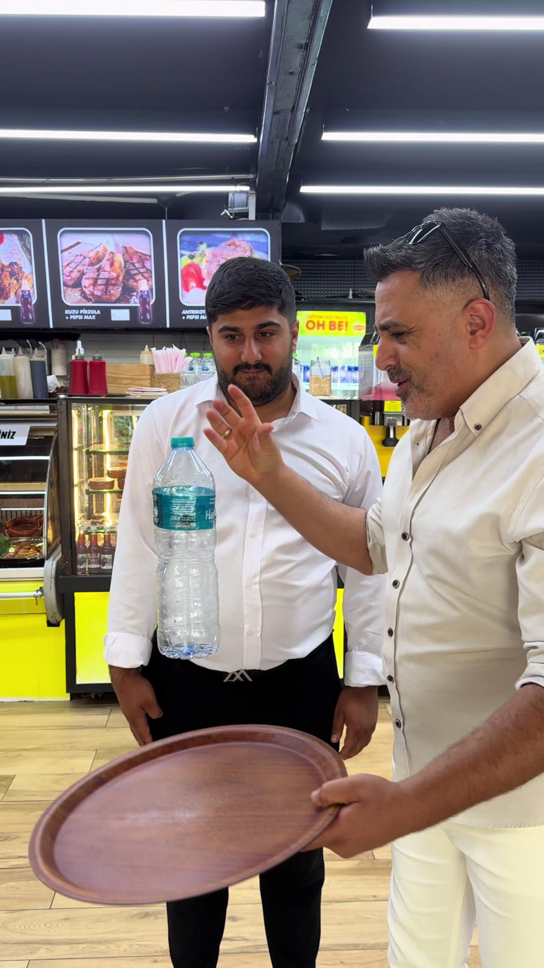 @K&Ouml;FTECİ EMİR & EMİR BURGER