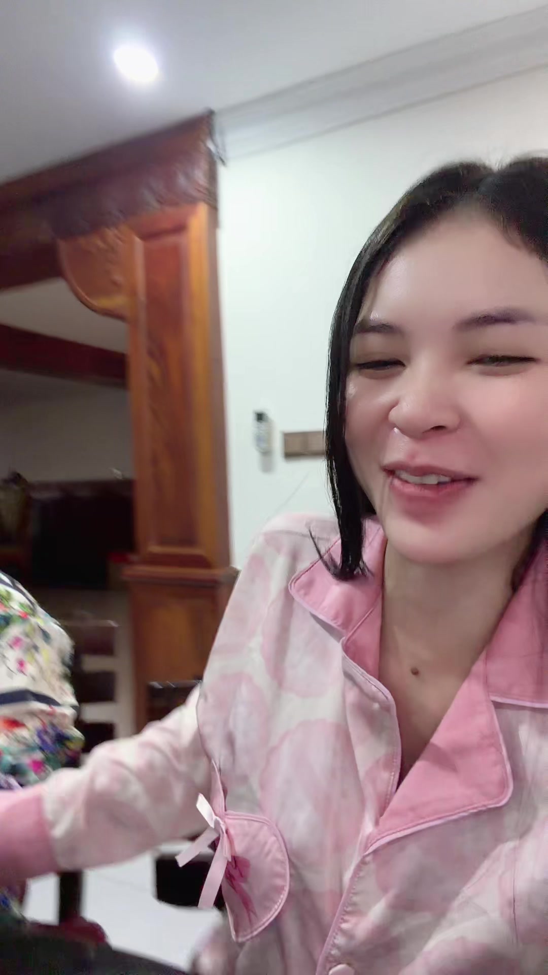 @ម្លិះ-Malish