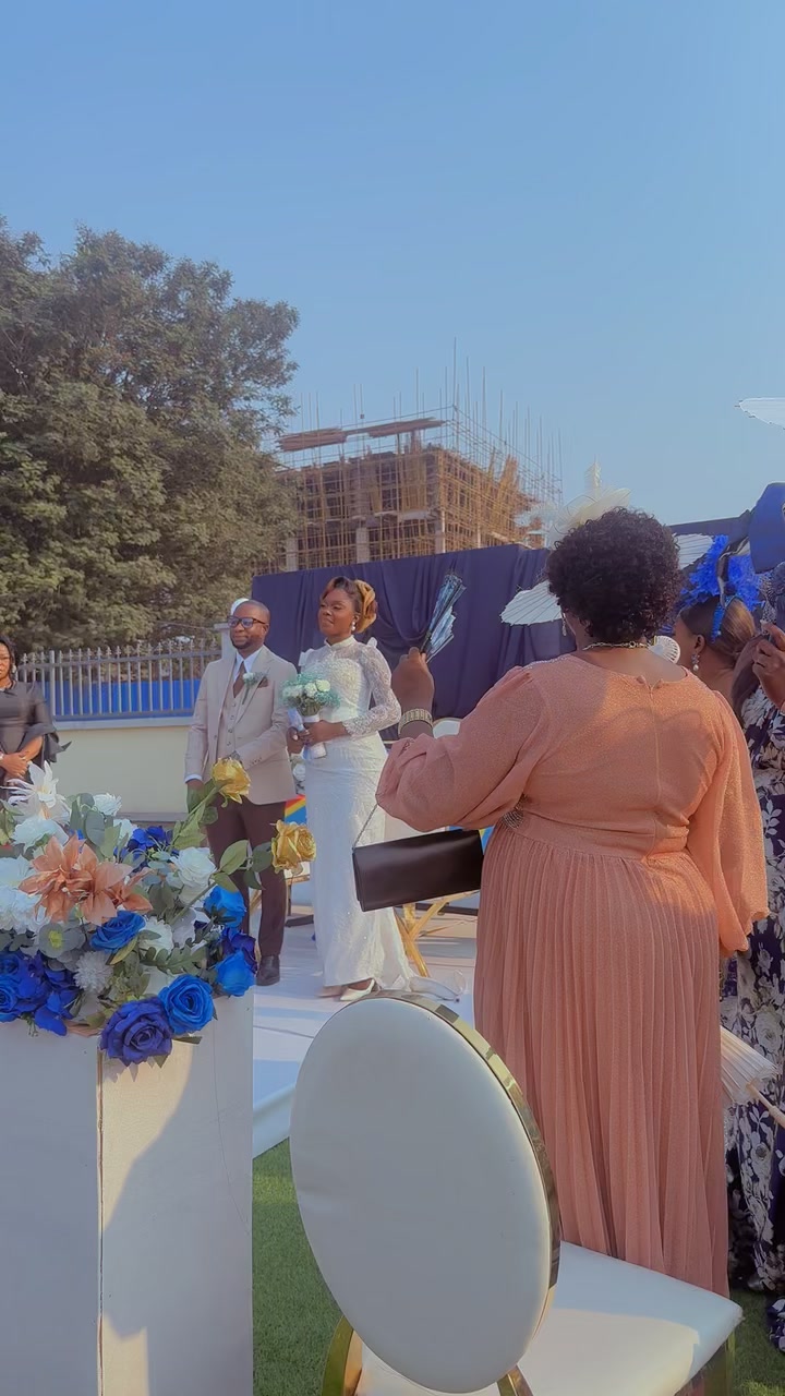 @Stella Masenga,&Eacute;toile couture