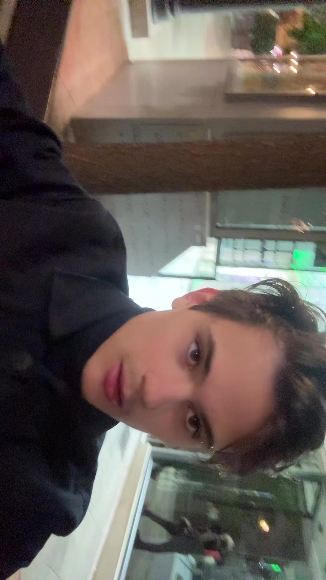 @XOXO