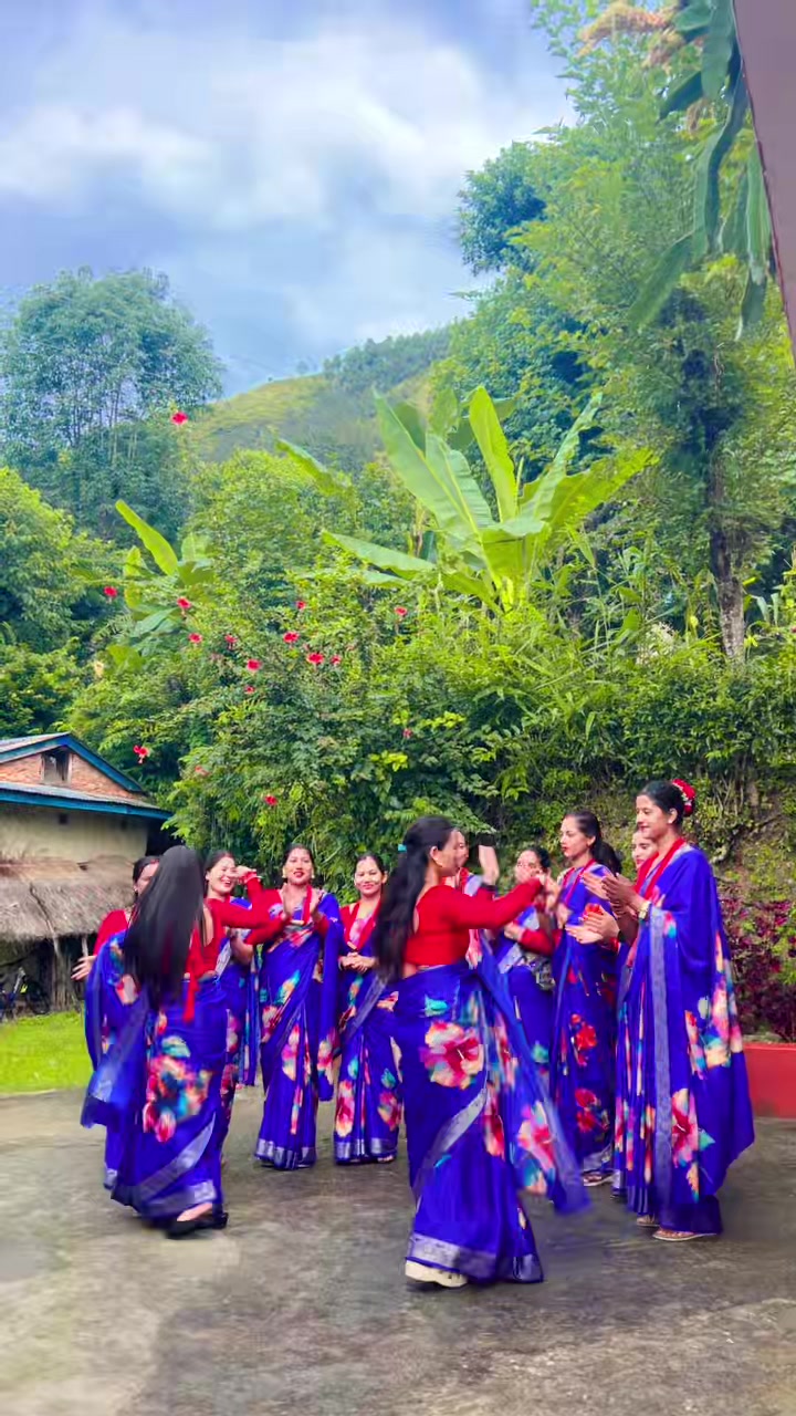 @अमृता खत्री
