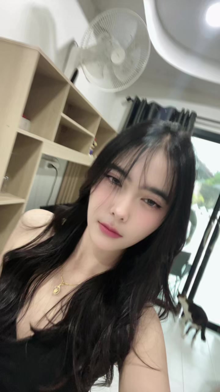 @Fah🌻🤍