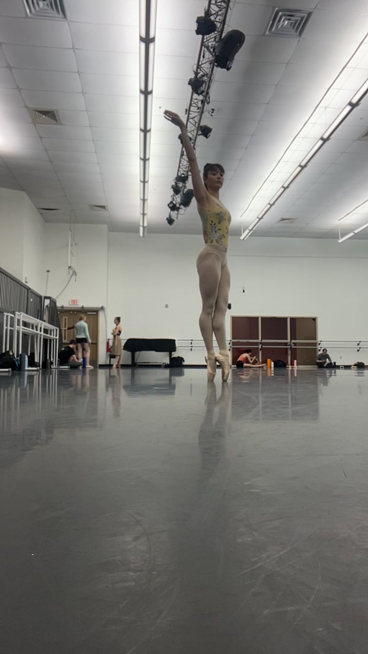 @🥥