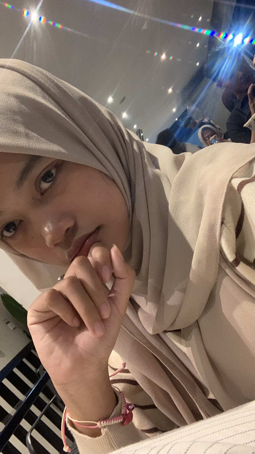 @ninisss