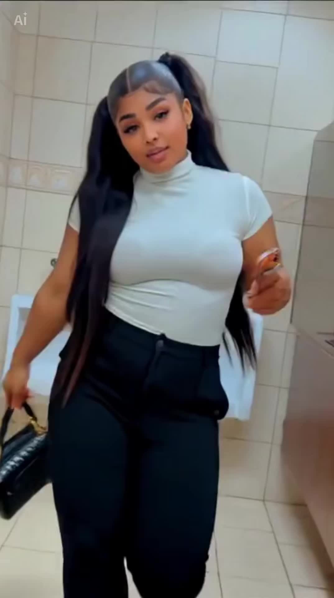 @Brenda love🇨🇬