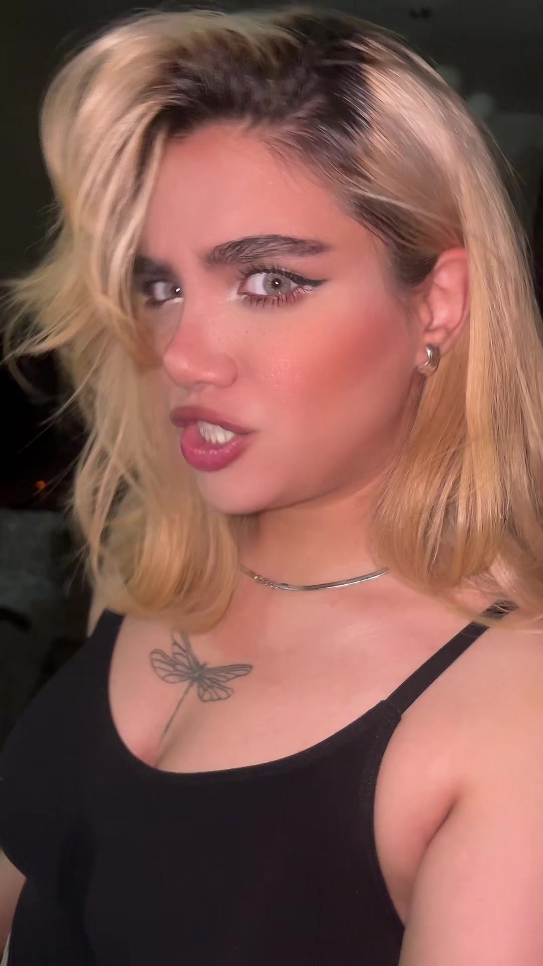 @نگار