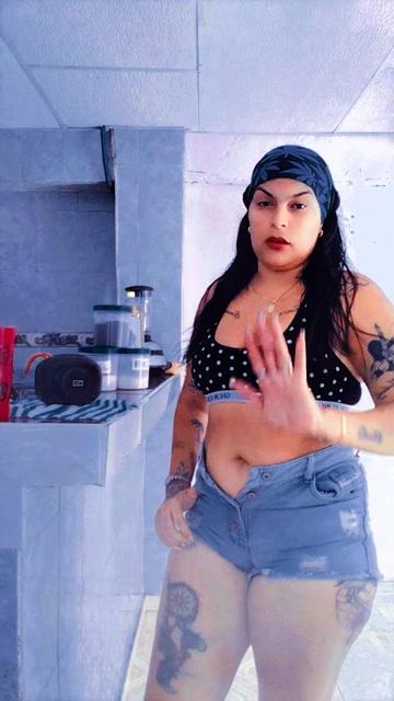 @❣️ la muñeca ❣️
