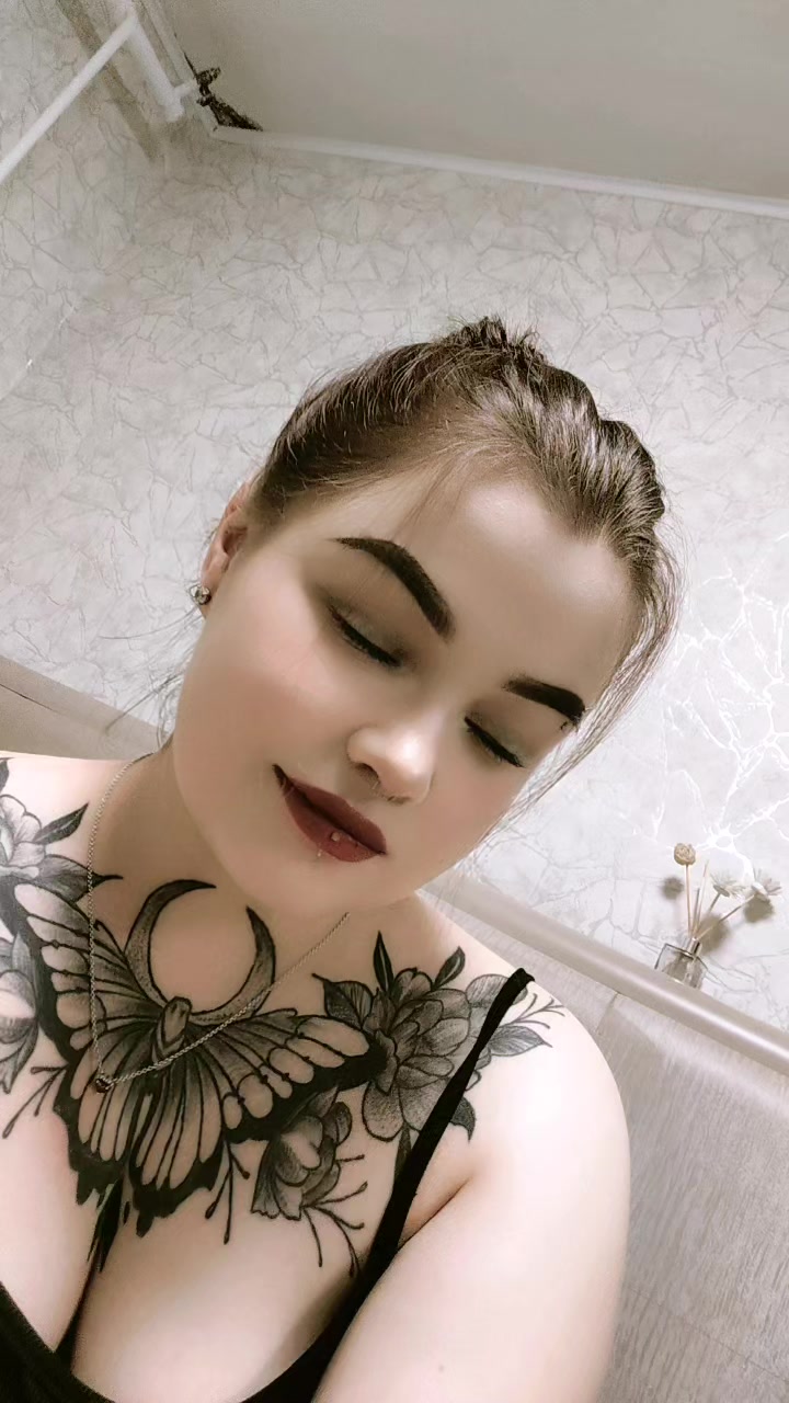 @꧁༺ 𝓐𝓵𝓲𝓷𝓴𝓪 ༻꧂