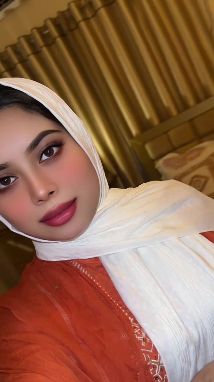 @Tabassum bushra