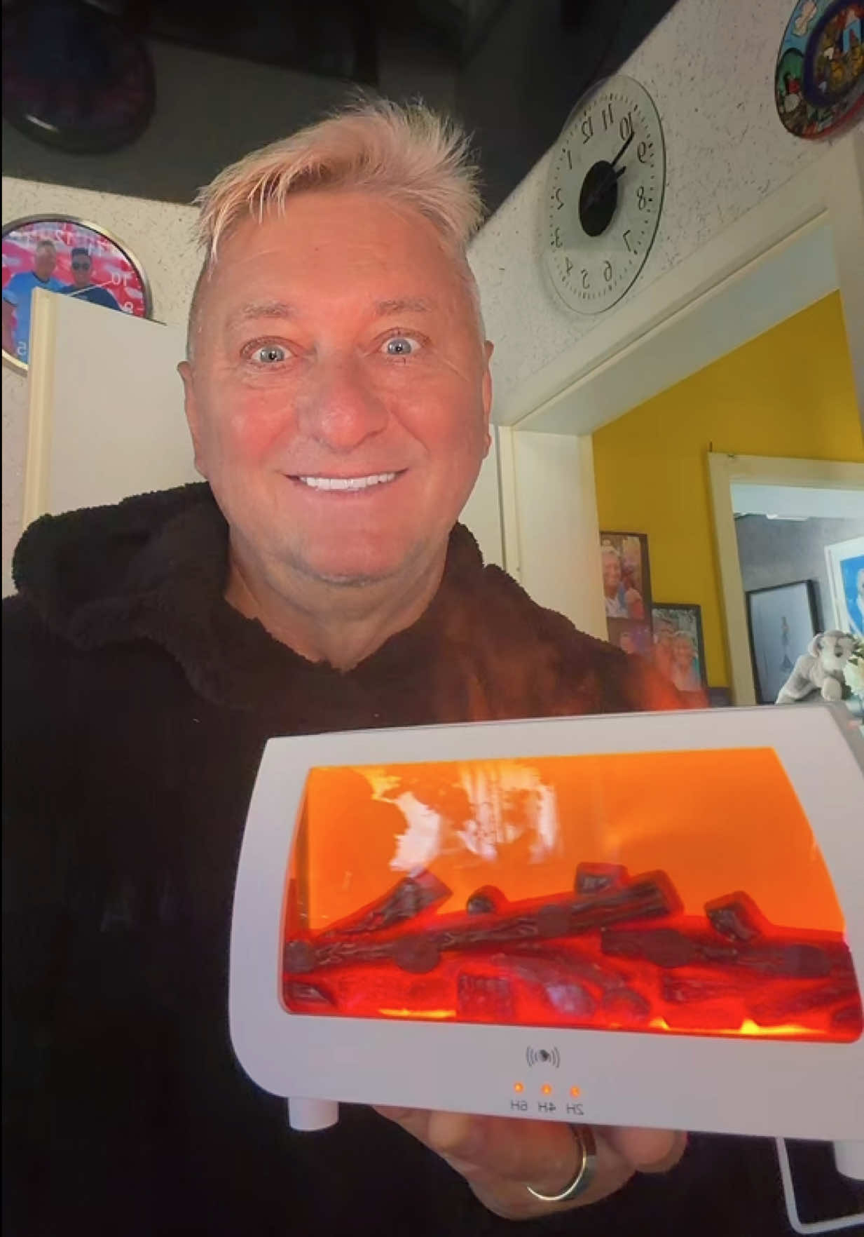 @Hubert Fella🏳️🌈