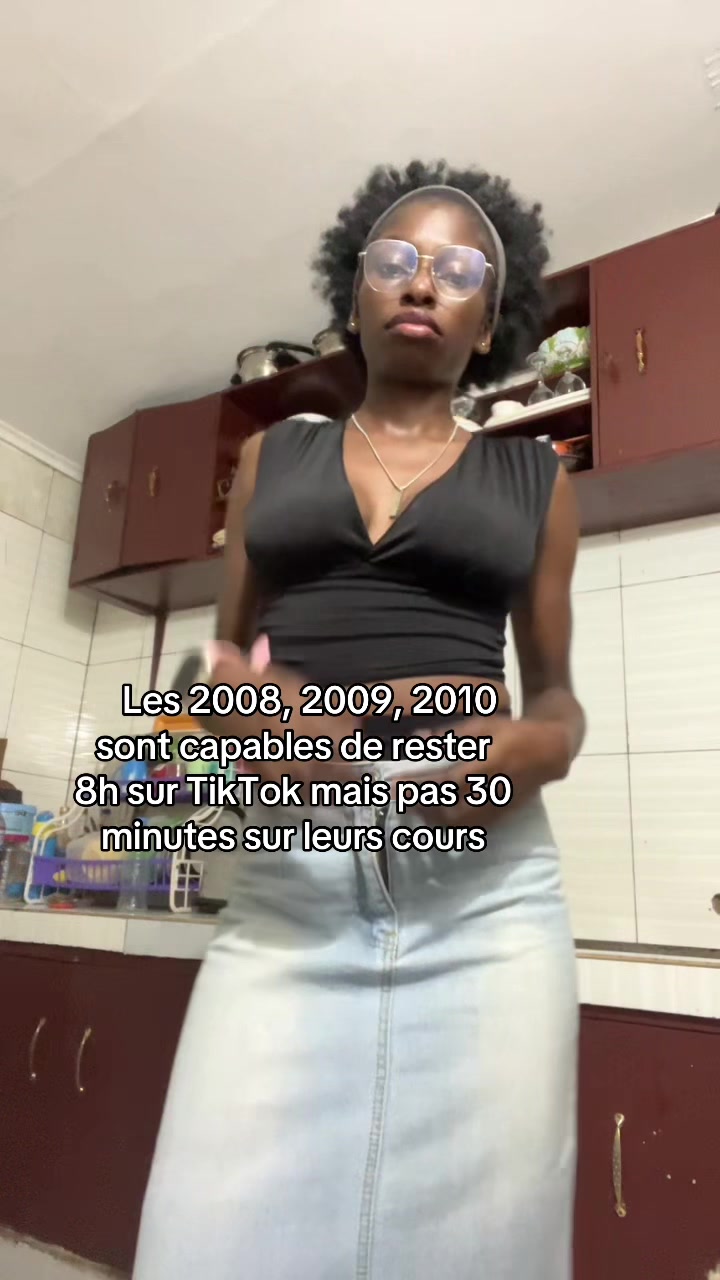 @𝓒𝓱𝓸𝓾𝓹𝓲 𝓡𝓮𝓲𝓷𝓮 ❤️🍭