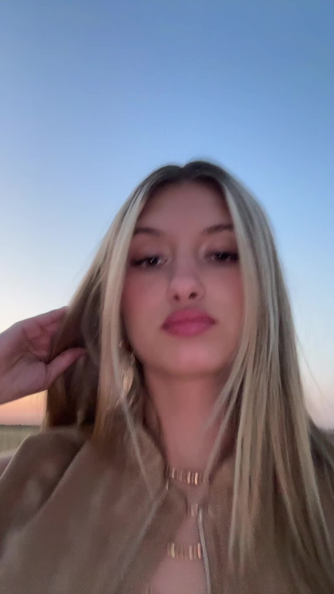 @Flav 🤍🌟
