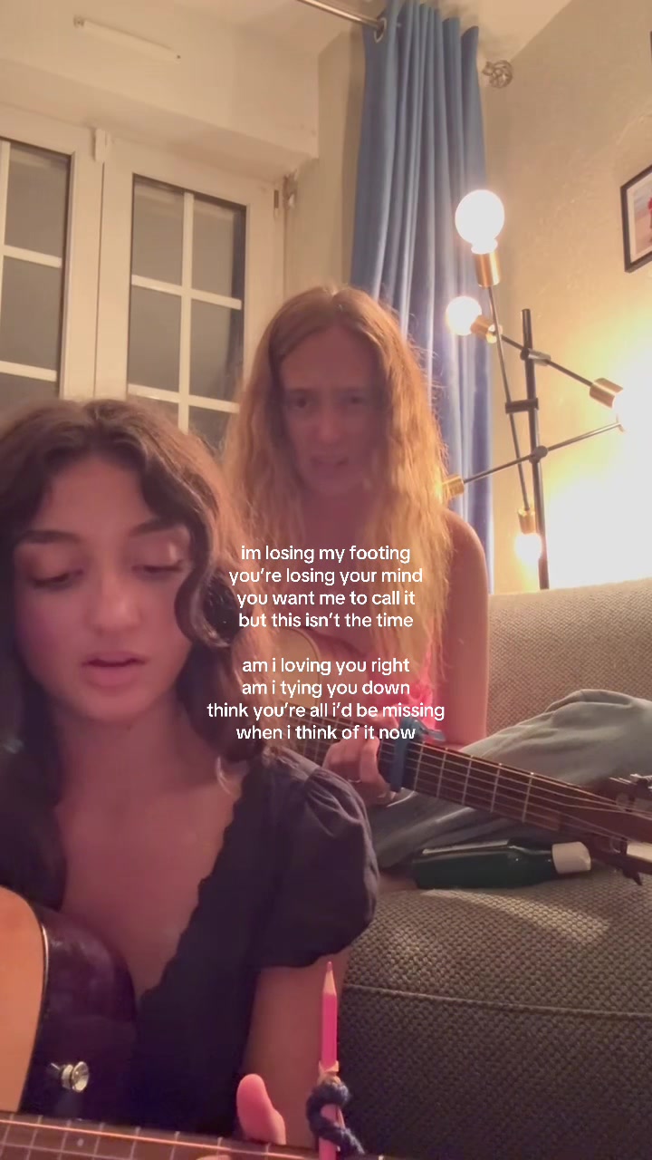 @ella lombardi