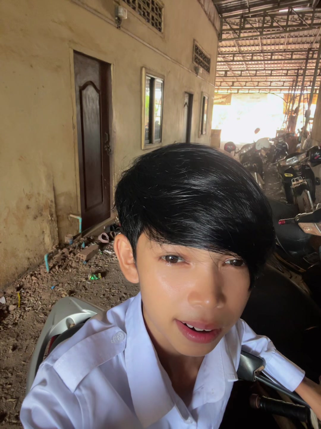 @Vann-វណ្ណ