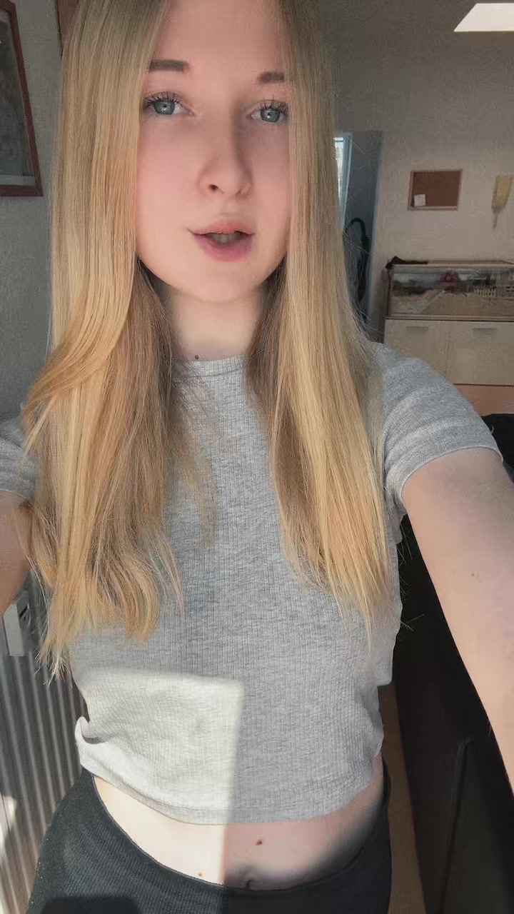 @𝒸𝒽𝒶𝓃𝓉𝒾🇵🇱