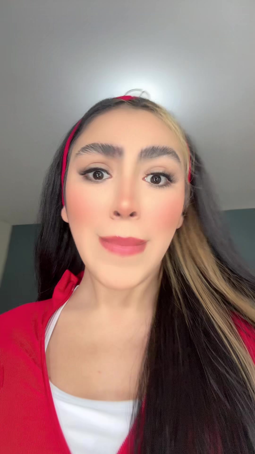 @Astrid Beltrán❣