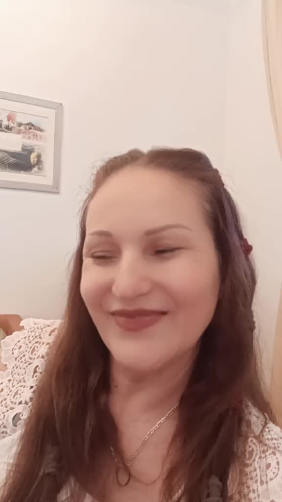 @Mirella