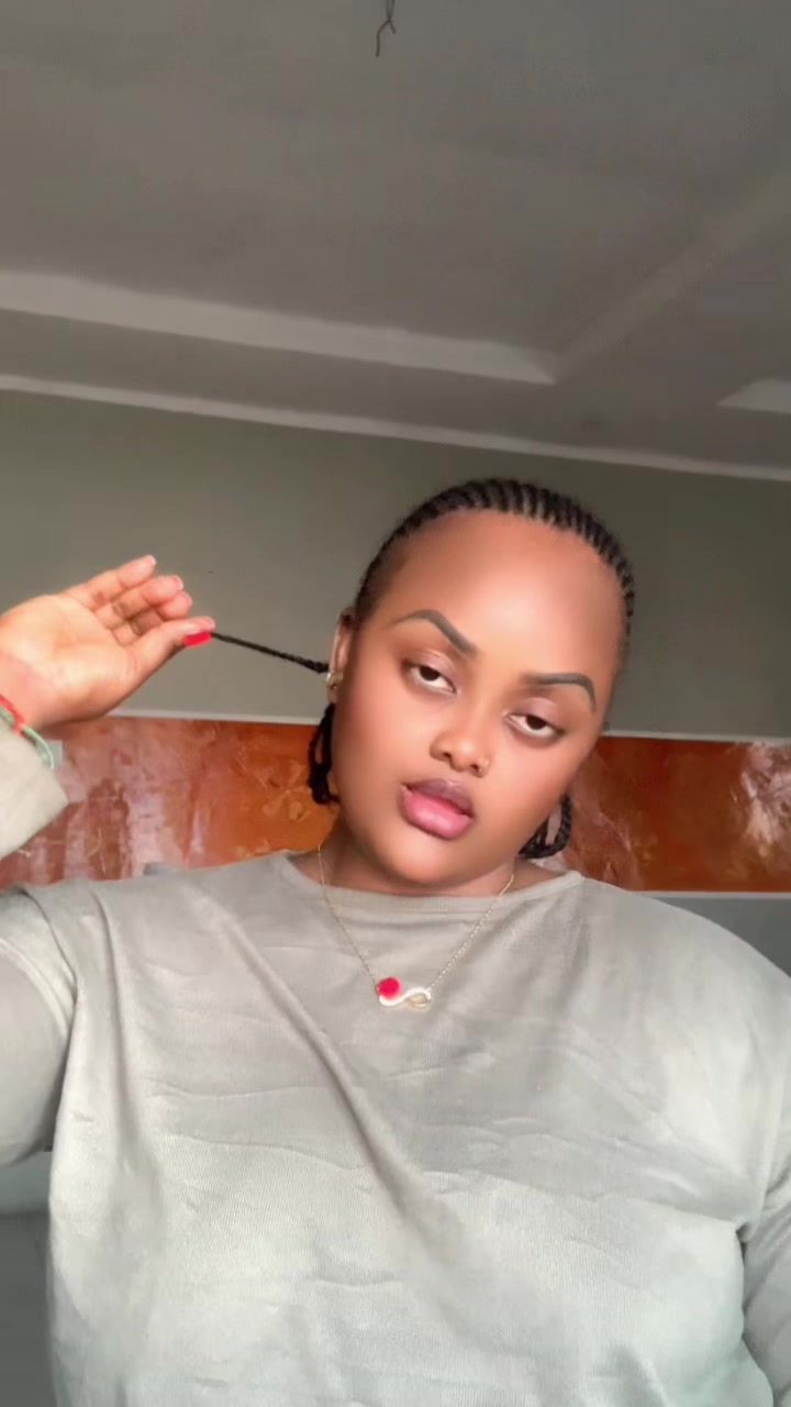 @Bk fille de grâce 💫🦋☘️🇨🇩