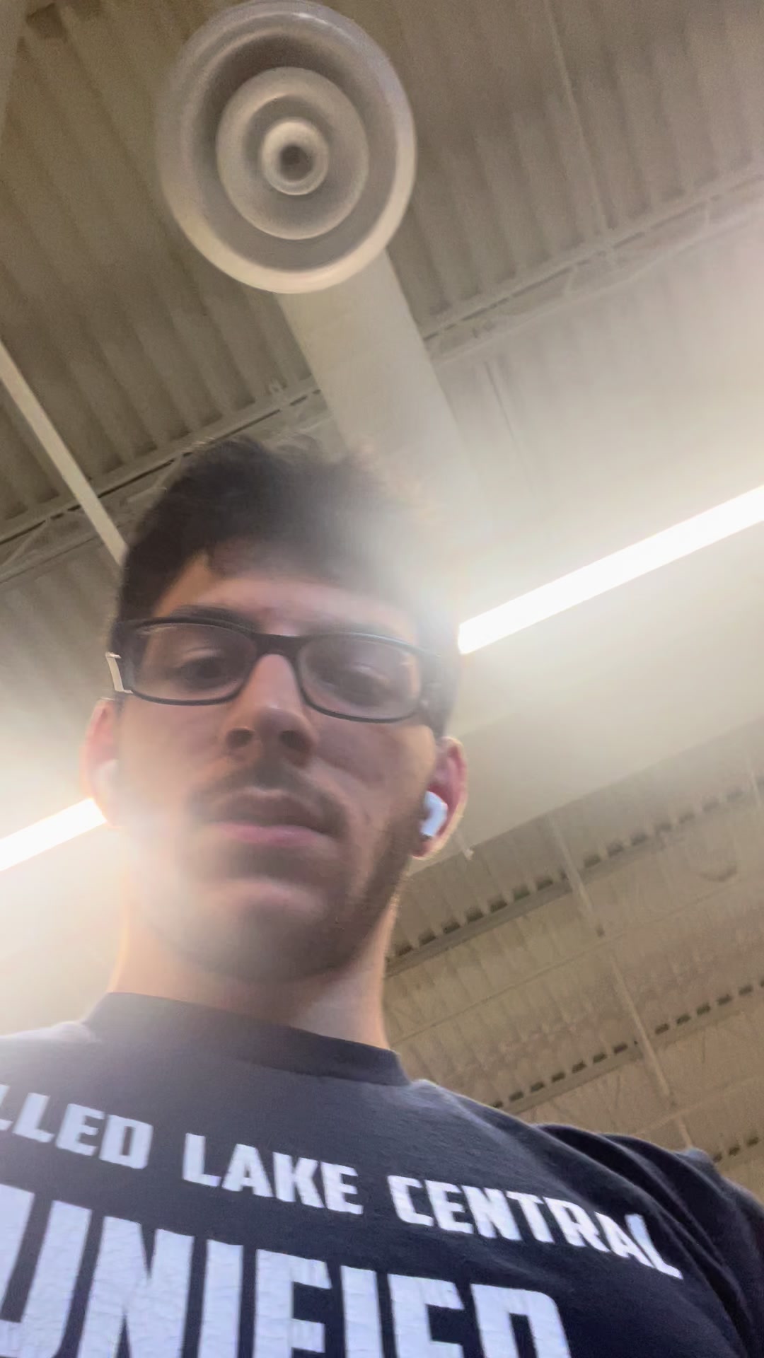 @Sqavm