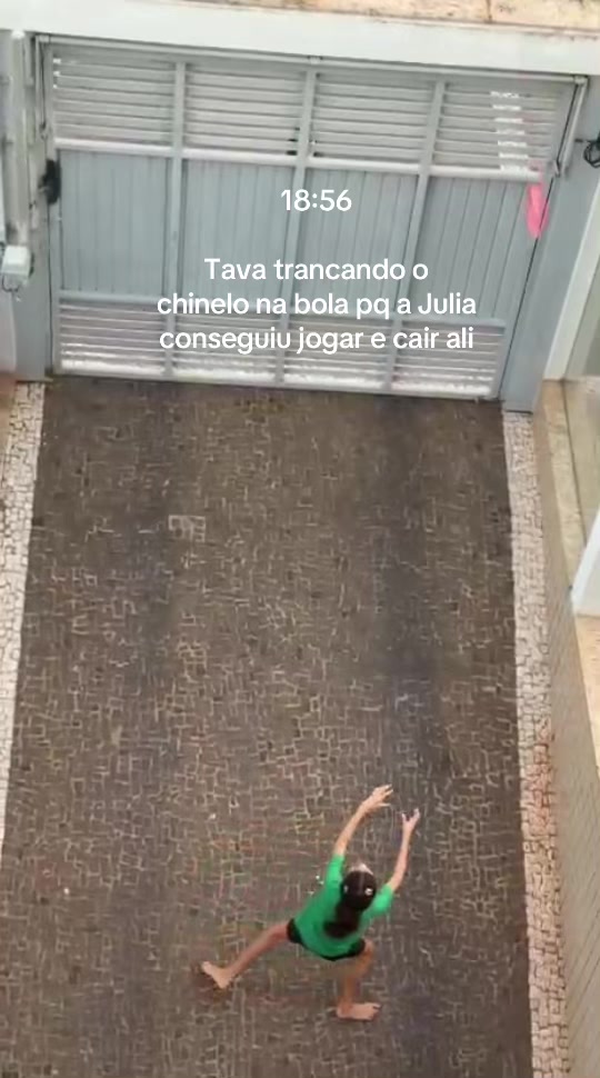 @Oq as feias tá aprontando