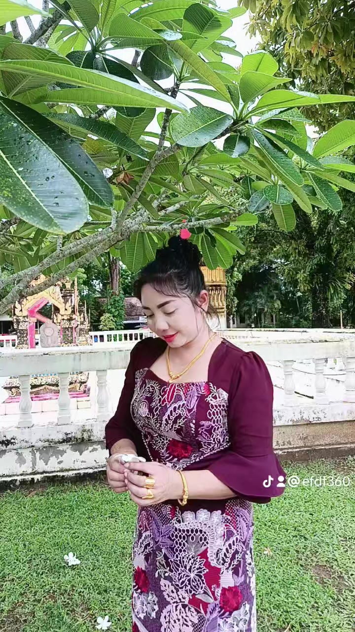 @ဖြိုးဖြိုး
