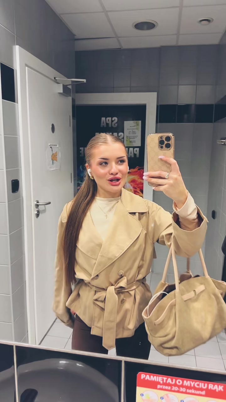 @Yuliia Hodunko