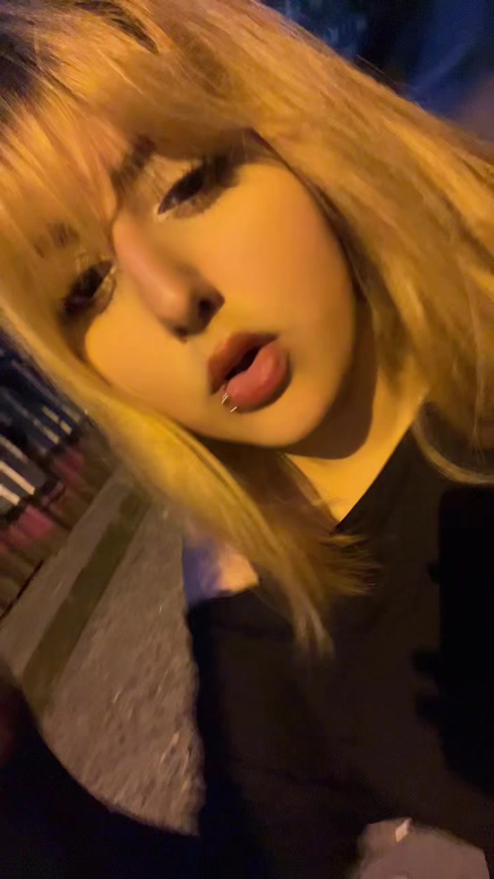 @aptal sarışın