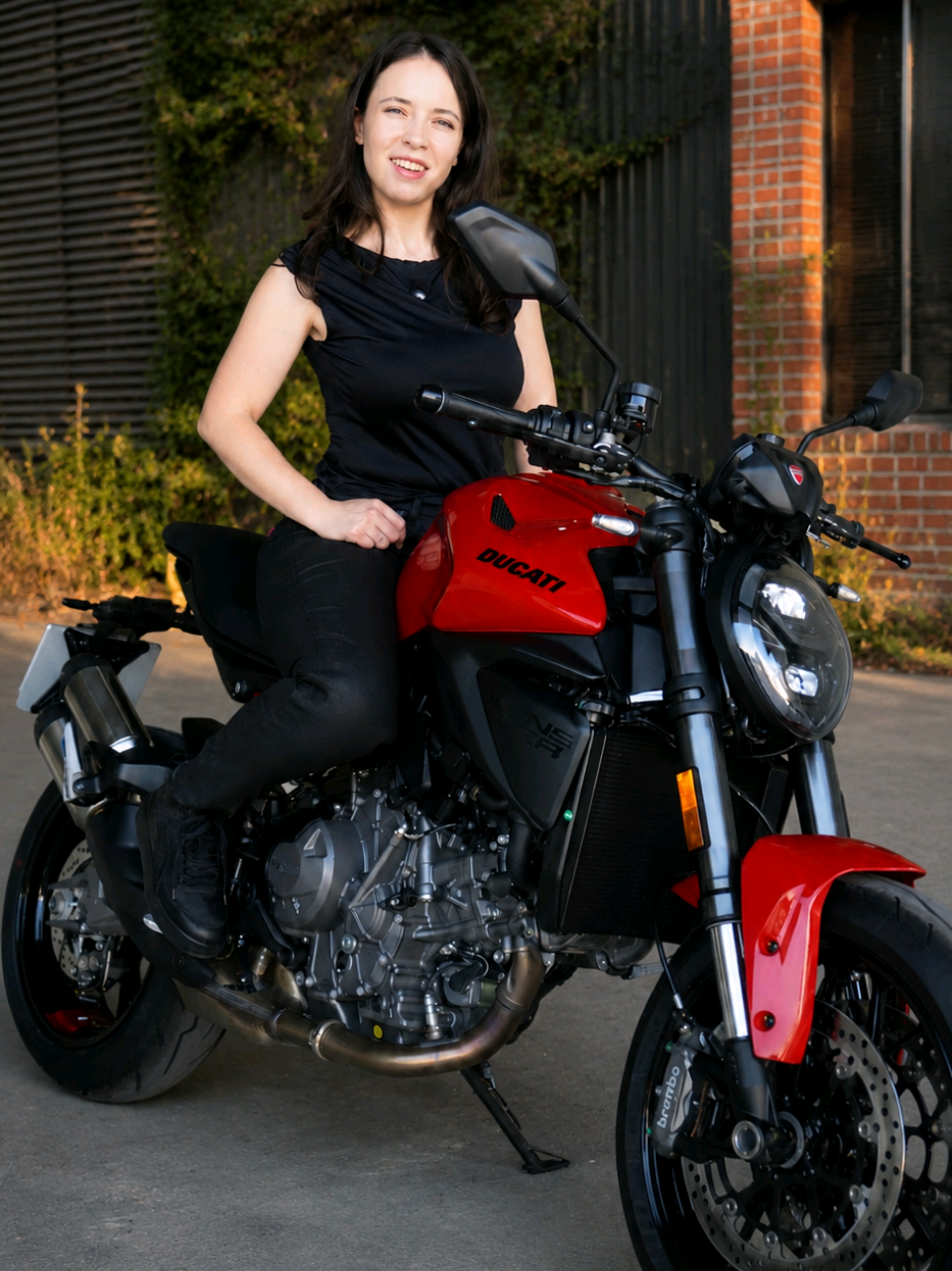 @MotoRhino