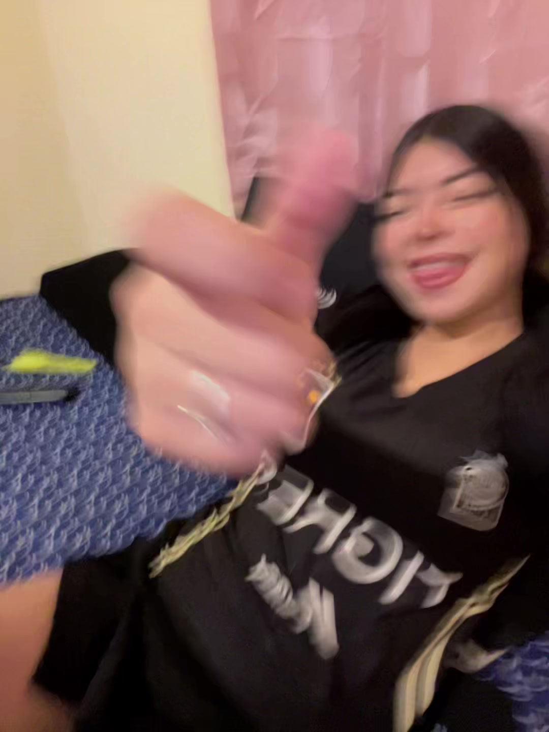 @𝓨𝓸𝓼𝓮𝓵𝓲𝓷 𝓖𝓸𝓷𝔃&aacute;𝓵𝓮𝔃