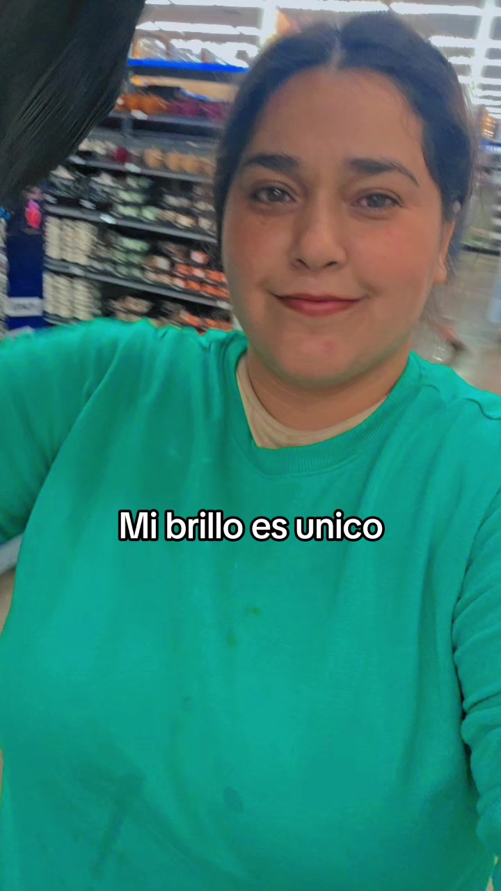 @laqueen1