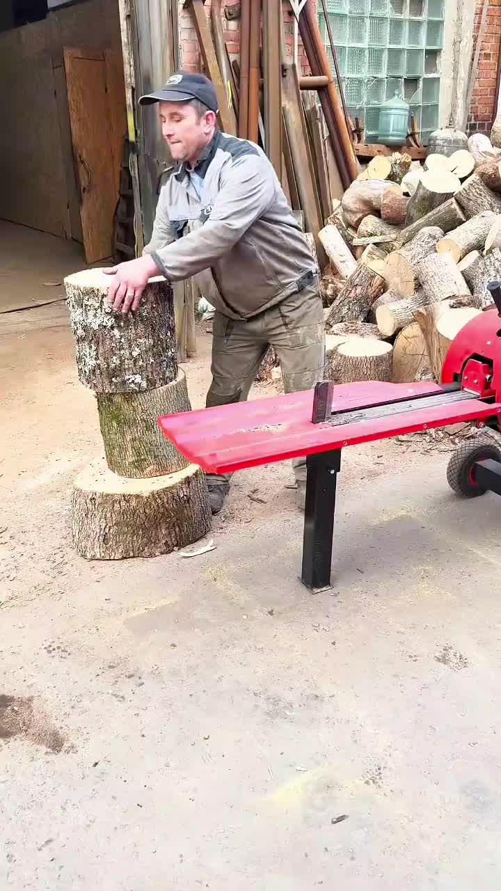 @◉‿◉