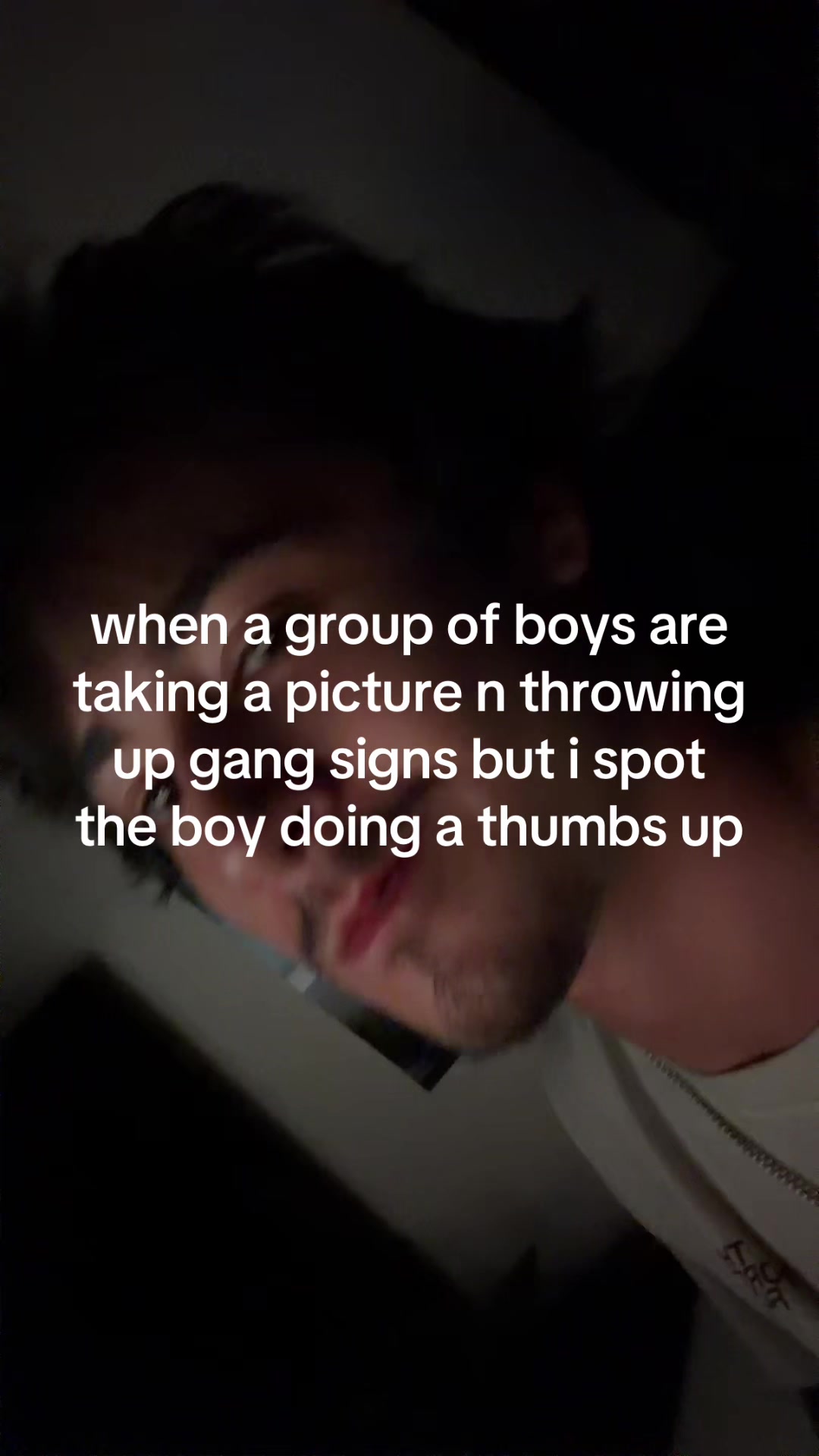 @👬